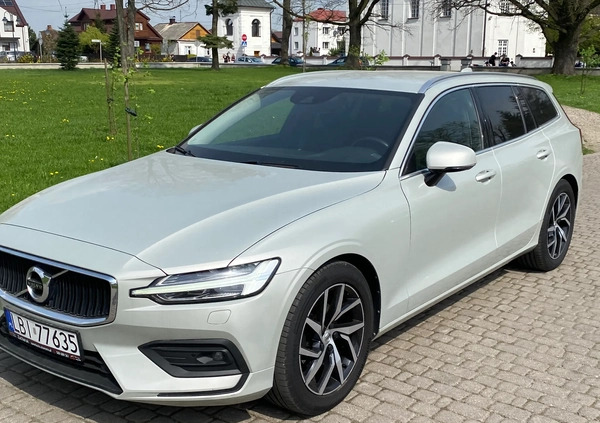 Volvo V60 cena 85900 przebieg: 178500, rok produkcji 2019 z Buk małe 211